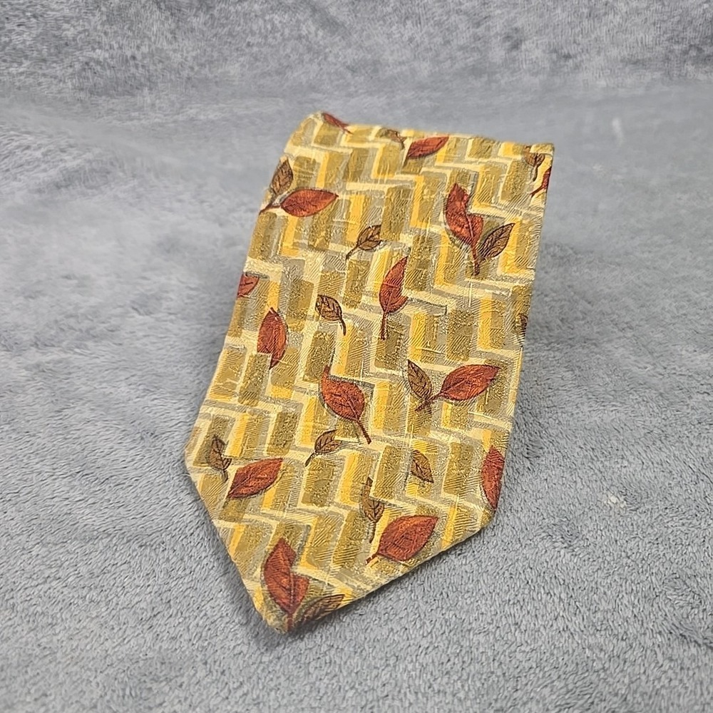 Ermenegildo Zegna ExclusiveDesign Pure Silk Leaves Geometric Italian Necktie EUC